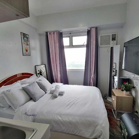 Dens Condotel Metro Manila マンダルヨン・シティ エクステリア 写真